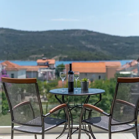 Lejla Poljica (Trogir)